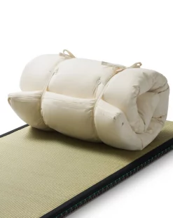Futon voyage roulé avec tatamis